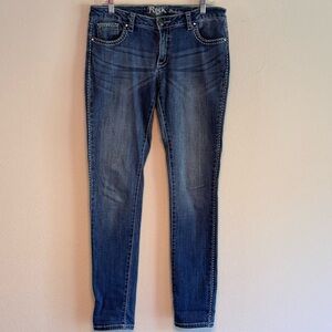 Wrangler Rock 47 Women's Classic Blue Skinny Jeans Size 29/33 Ultra Low Rise